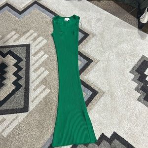 Women’s green slim fit dress very stretchy fabric